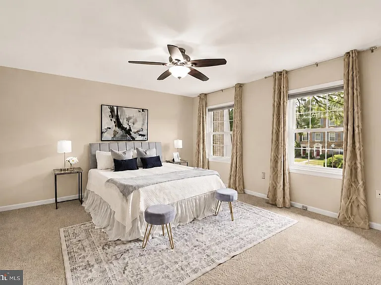 8221 Doctor Craik Ct — Photo 12
