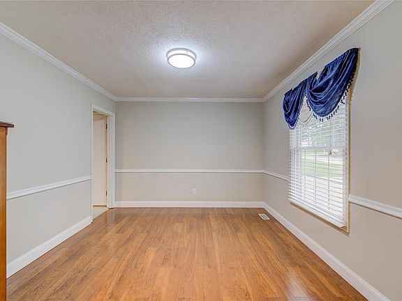 5th image of 11899 Brookington Dr