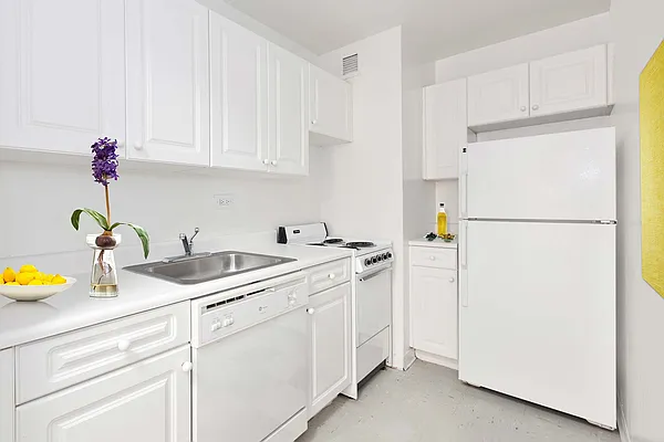 Rented by JEMB Realty | media 33