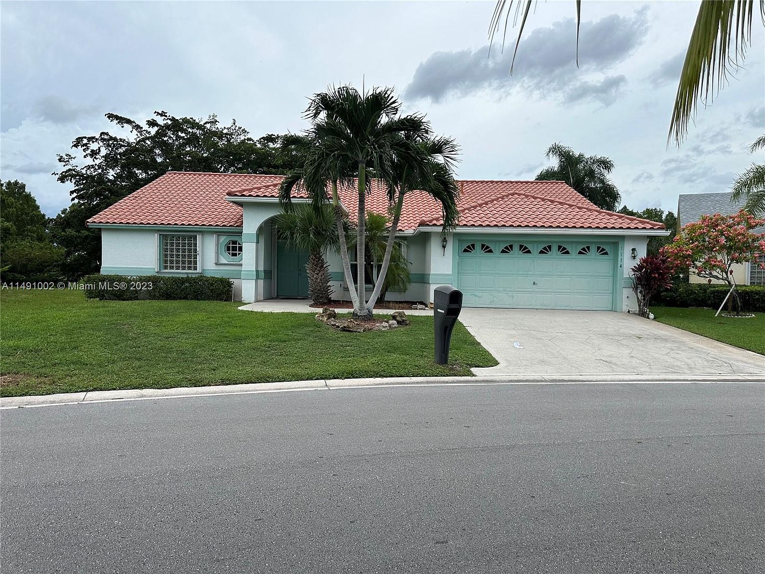 1114 Hatteras Cir, Greenacres, FL 33413 MLS A11491002 Zillow