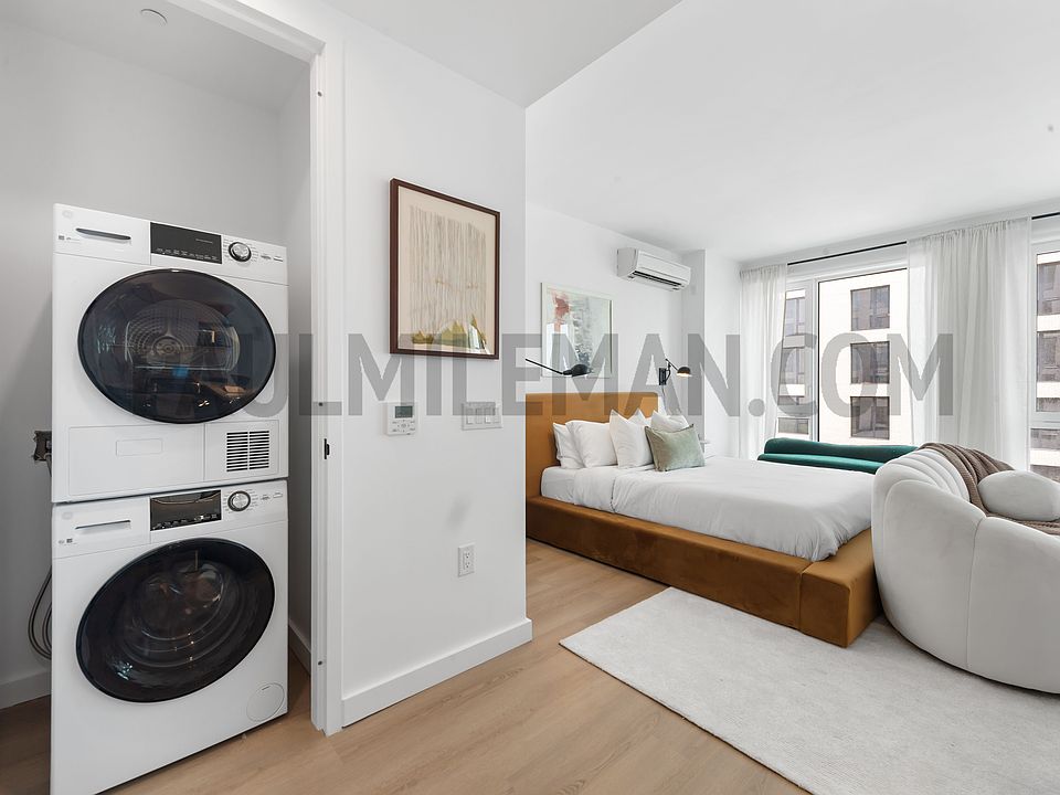 1st image of 953 Dean St #210