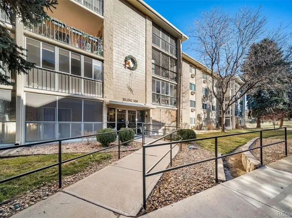 3082 S Wheeling Way Bldg 208 #205, Aurora, CO 80014