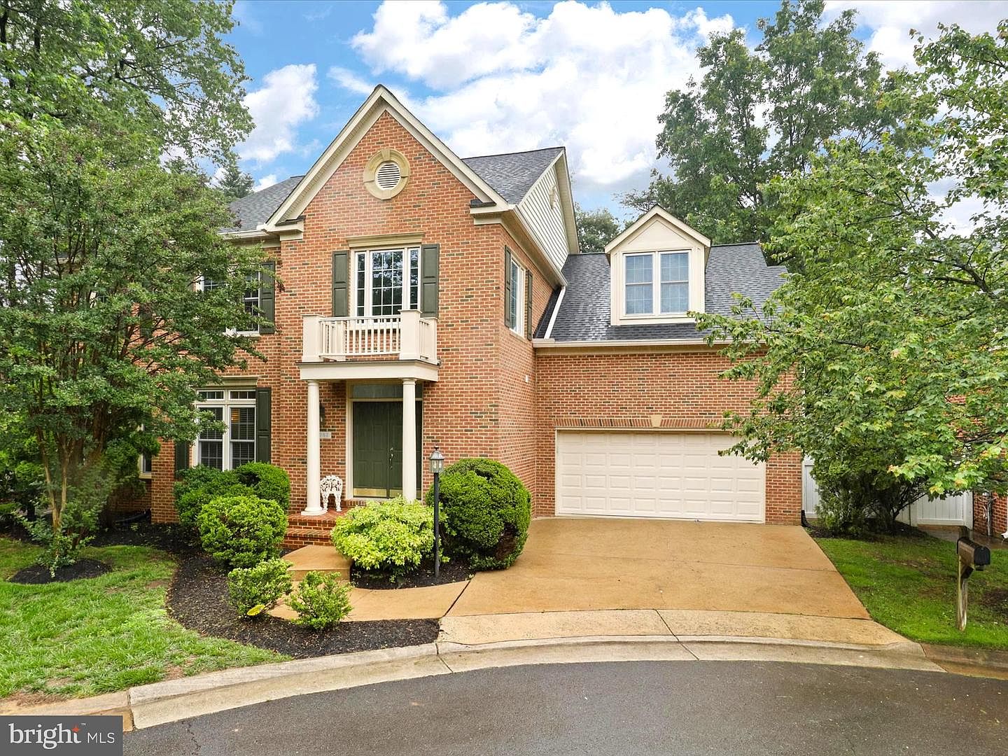 7952 Blitz Ct, Dunn Loring, VA 22027 | Zillow