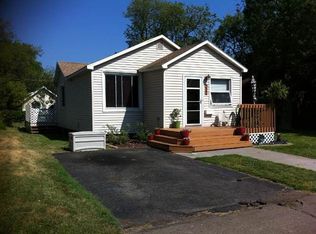 322 9th St, Cloquet, MN 55720