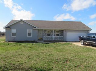 77 Sheridan Rd, Fair Grove, MO 65648