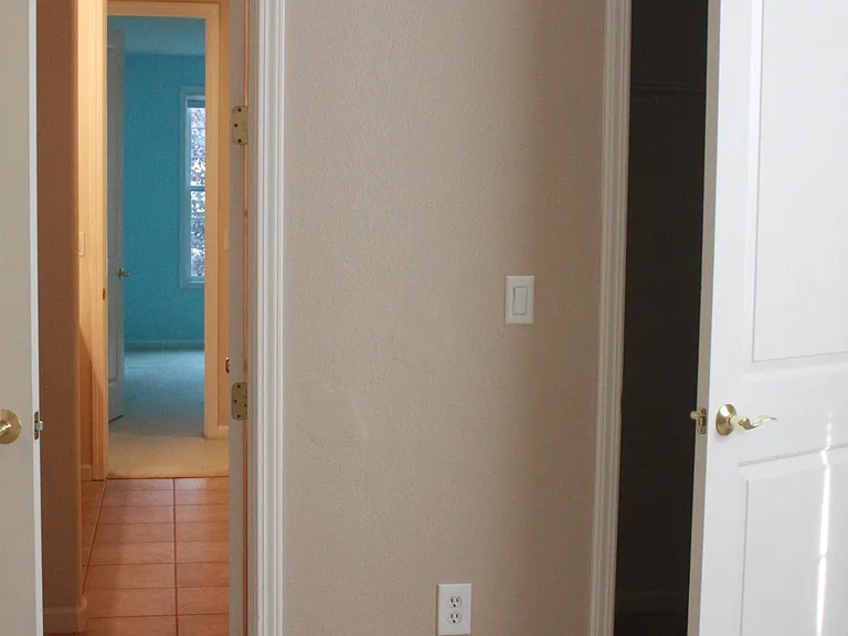 3754 Central Pkwy — Photo 26