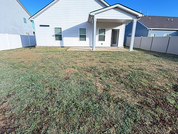 2nd image of 1004 Village Ct