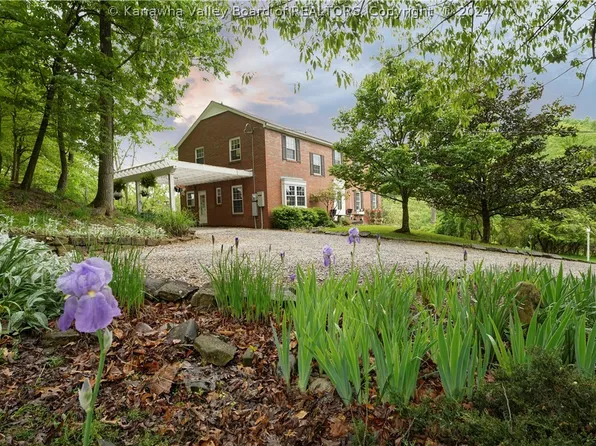 922 Woodland Ave, South Charleston, WV 25303