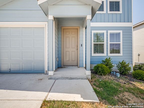 3rd image of 5510 ROSILLO GATE