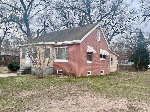 225 E Lincoln Ave, Muskegon Heights, MI 49444
