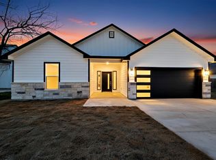 133 Kawainui Ln, Bastrop, TX 78602
