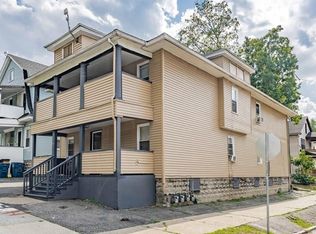 32 Dickinson St, Springfield, MA 01108