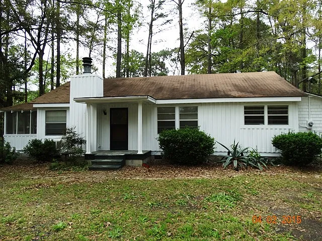 224 Holly Hill Rd