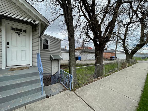 2nd image of 2542 S Hillock Ave