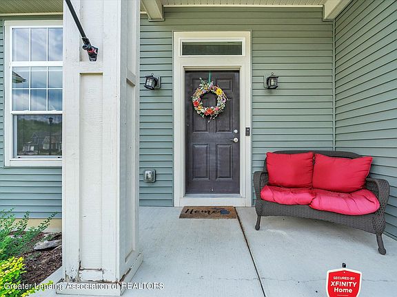 4th image of 2560 Winterberry St