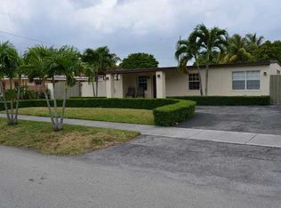 10031 SW 41st St, Miami, FL 33165