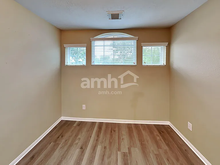 5718 Emerald Brook Ln — Photo 20