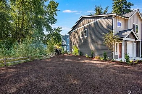 3 bed, 2.5 bath, 1350 sqft, $3,000 — Photo 3