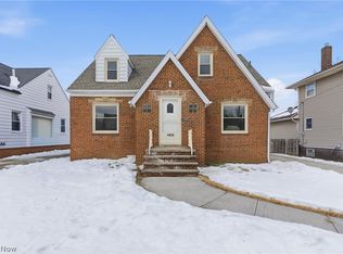 4424 Forestwood Dr, Parma, OH 44134