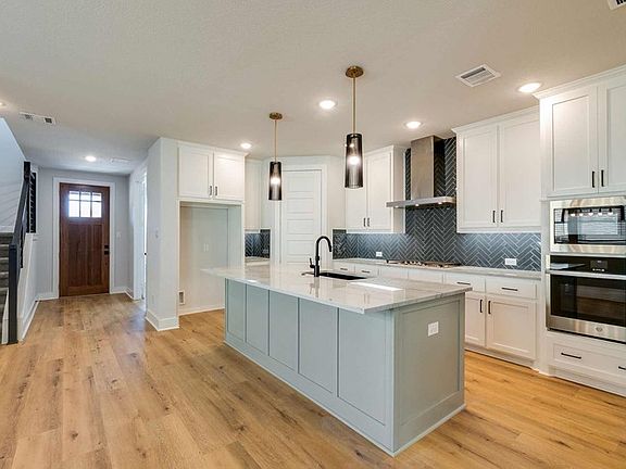 The Mccaren - Kitchen