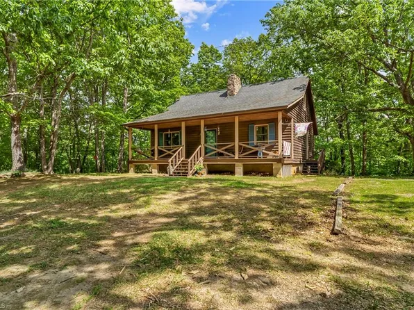 536 Brookhaven Rd, Statesville, NC 28625