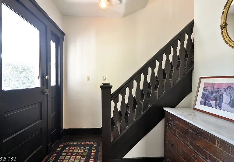 43 Walnut Cres #1 — Photo 7