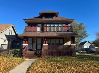 3002 N 40th St, Milwaukee, WI 53210