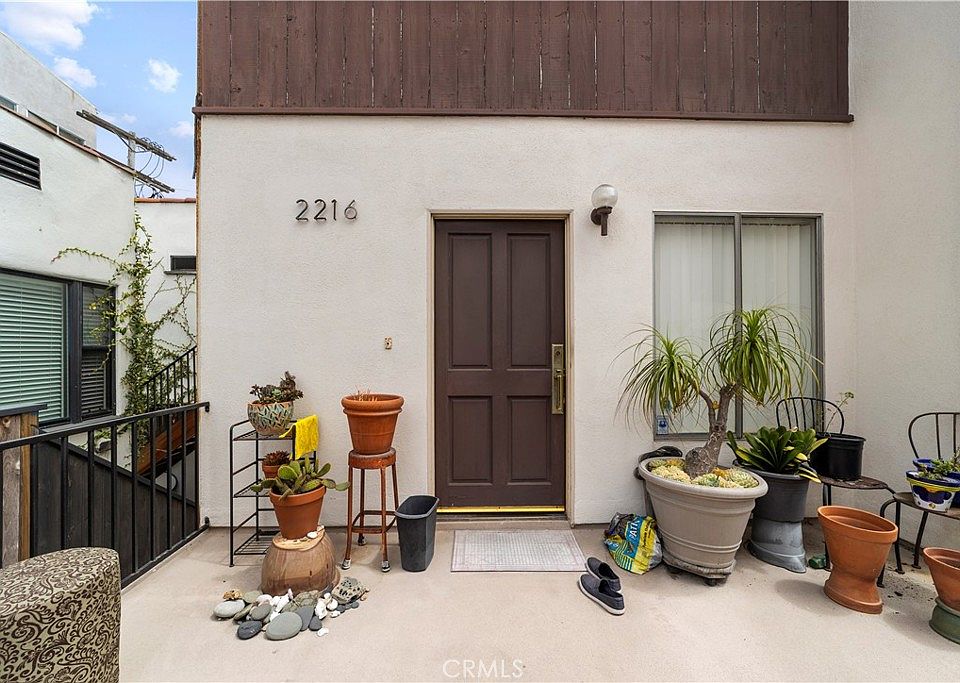 1st image of 2216 Pacific Ave