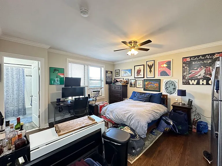 3345 N Marshfield Ave #204 — Photo 8