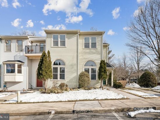 9169 Helaine Hamlet Way, Columbia, MD 21045