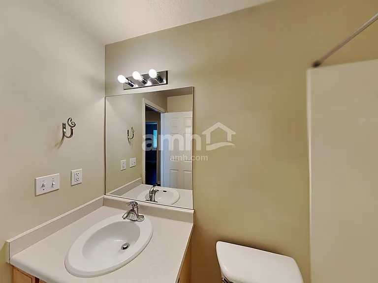 2475 W 1325 N — Photo 11