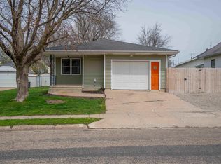 403 Wilson St, Wellsburg, IA 50680