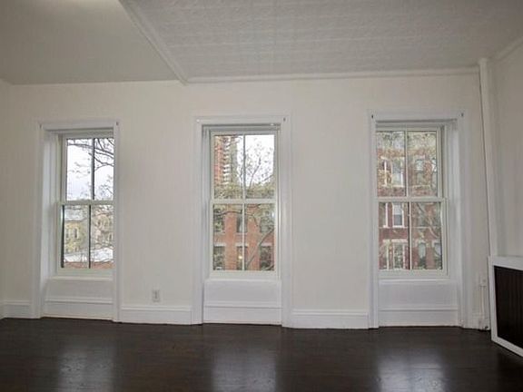 4th image of 2143 45th Ave #2