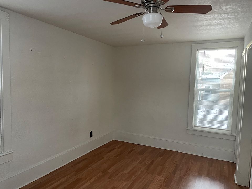 525 W Jefferson St, Waupun, WI 53963 Zillow