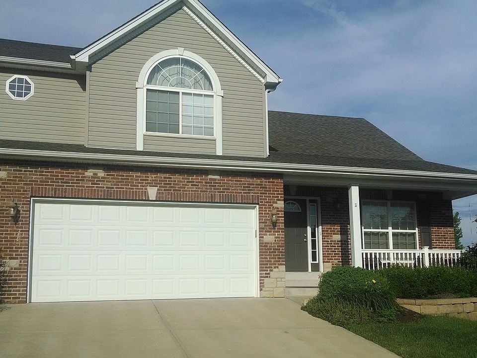 11 Winter Pond Dr.