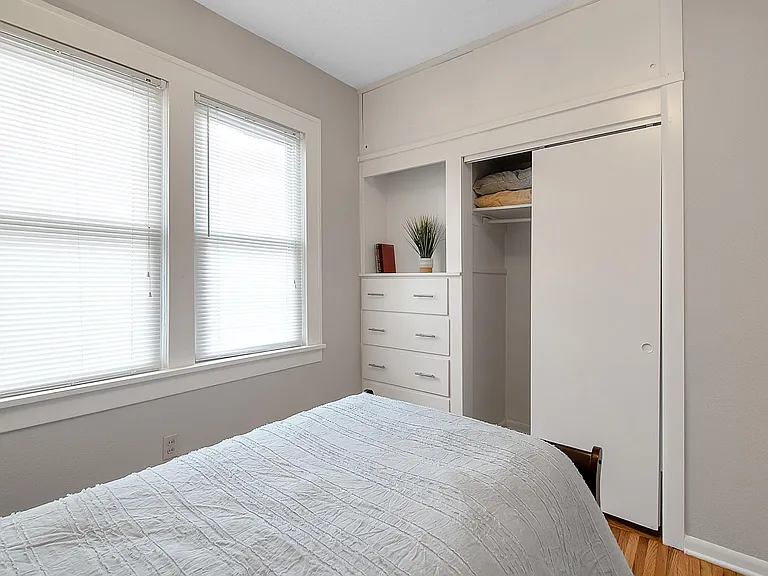 531 S Volutsia Ave — Photo 26
