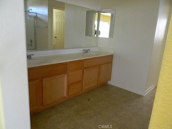 5th image of 45045 Bronze Star Rd