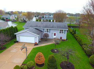 110 Harvest Moon Trl, Capron, IL 61012