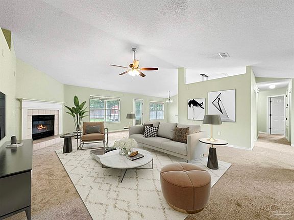 3rd image of 4831 La Casa Cir