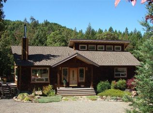 1285 Sykes Creek Rd, Rogue River, OR 97537