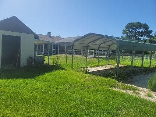 3rd image of 1101 Twin Laurel Blvd
