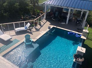 2400 Sandy Point Ct, Mount Pleasant, SC 29466