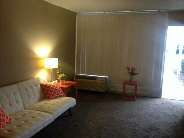 2nd image of 851 Louisville Rd #1