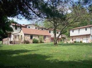 547 Breakiron Hill Rd, Morgantown, WV 26508