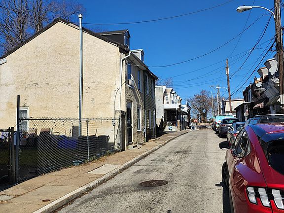 3rd image of 79 E Ashmead St