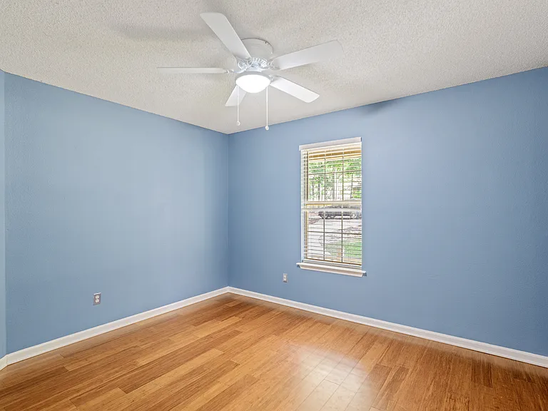 1835 Folkstone Rd — Photo 14