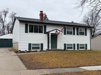 247 Gilbert Ter, Machesney Park, IL, 61115