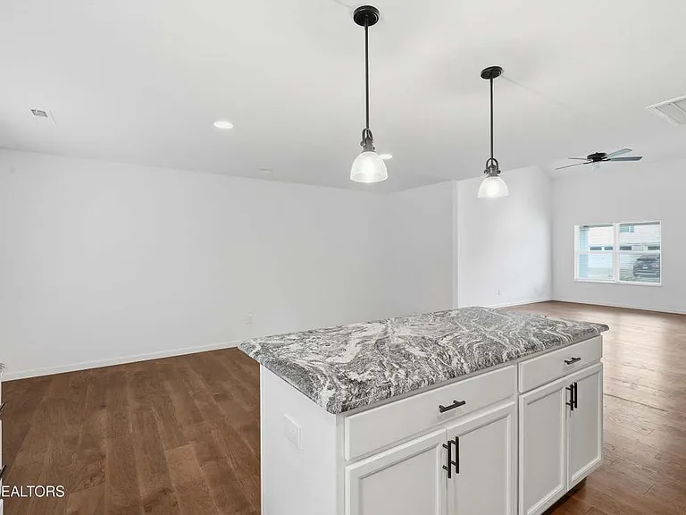 6513 Cara Cade Ln — Photo 12