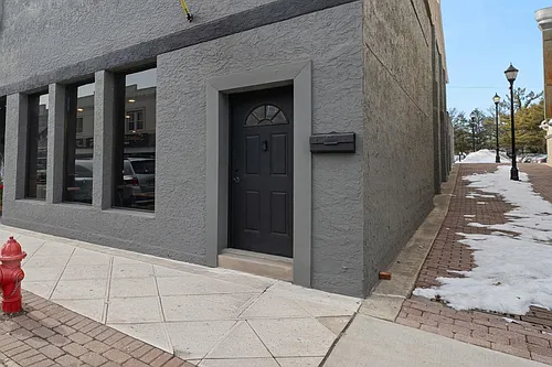 227 Franklin Ave #2 Photo 1