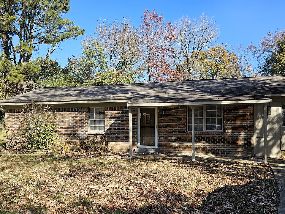 1st image of 5020 Woody Cv